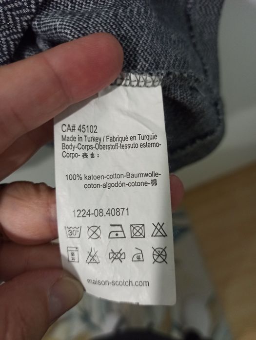 Bluza eleganta cu detalii interesante