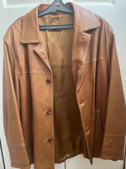 Продам кожаную куртку