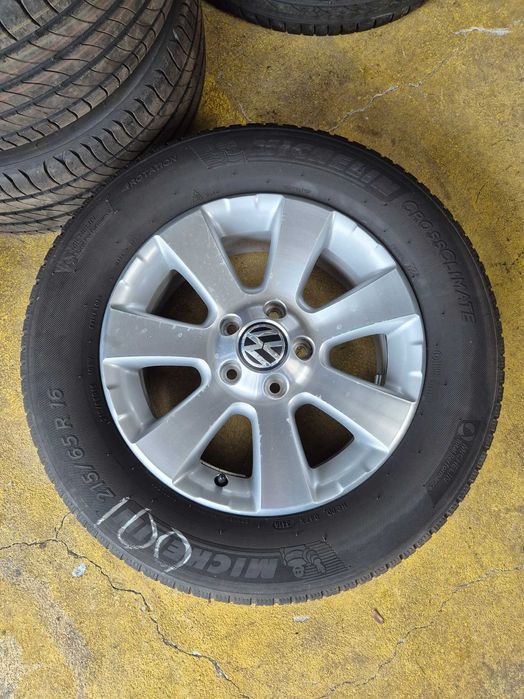 4 ROTI Jante + Anvelope 4Seasons ALLSEASONS - 215/65/16 - 5x112 - OEM VW TIGUAN / AUDI Q3 - Michelin CrossClimate