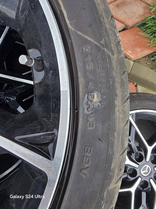 Urgent r18 noi impecabile+ cauciucuri noi