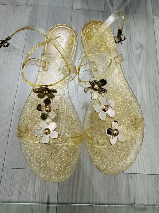 Sandale de vara marimea 37