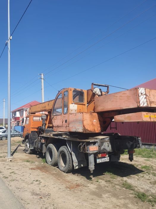 Продам Автокран 14т Уляновец
