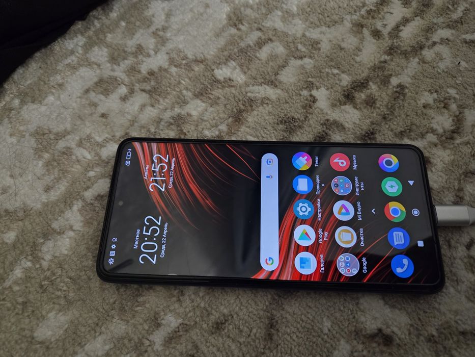 Poco X3 смартфон