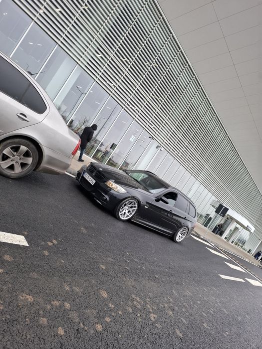 Se vinde BMW E91 M47, proprietar de 5 ani. Distribuția in fata.