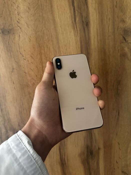 iPhone xs.