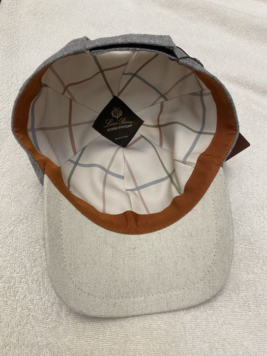 Новая кепка (бейсболка)