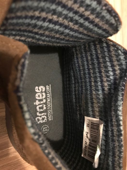 Велурени боти Brotes