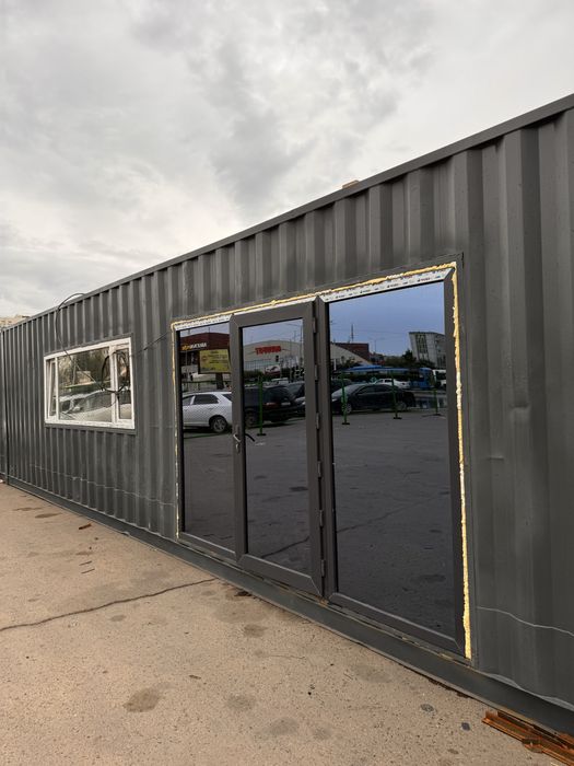 Алюминиевые двери , пластиковые двери