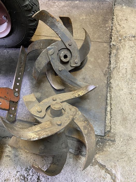 Мотоплуг( культиватор)