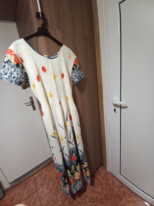 Стилни дамски рокли