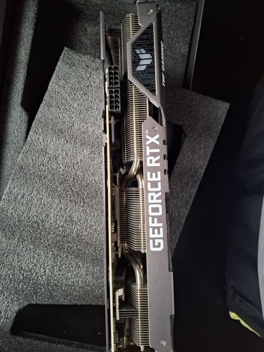 Срочно продаю новую видеокарту RTX 3070 ASUS TUF