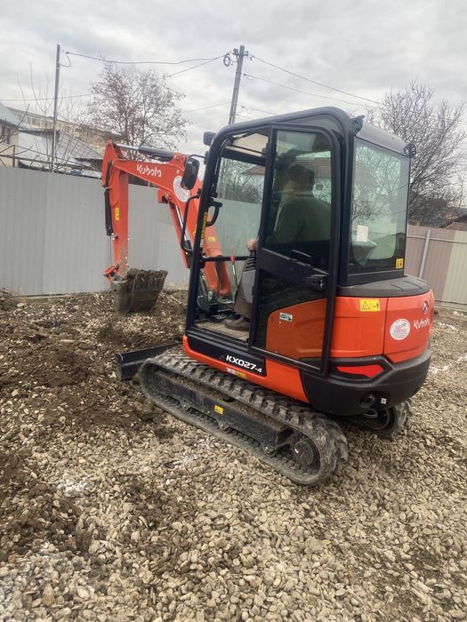 Inchirieri Miniexcavator 2,7 T Kubota
