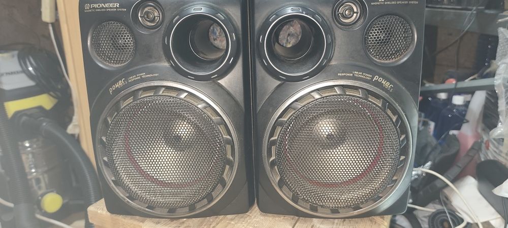 Продавам тонколони Pioneer S - P460