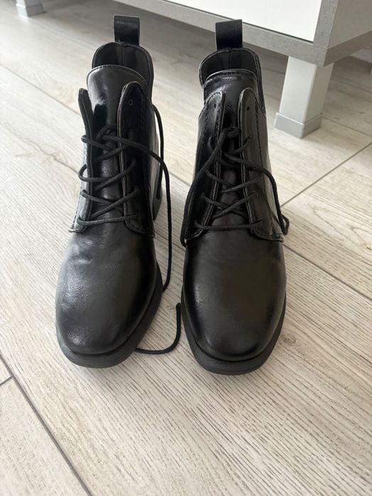 Два чифта боти за 20€