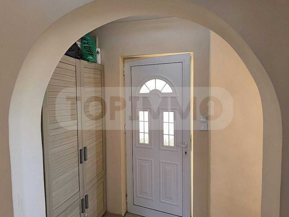 Етаж от къща в град Белослав