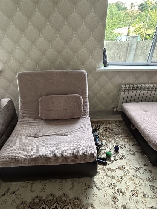Продается комплект дивана в отличном состоянии