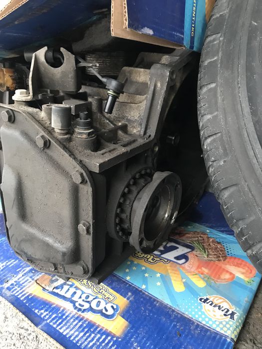 Коробка Автомат Гольф 4