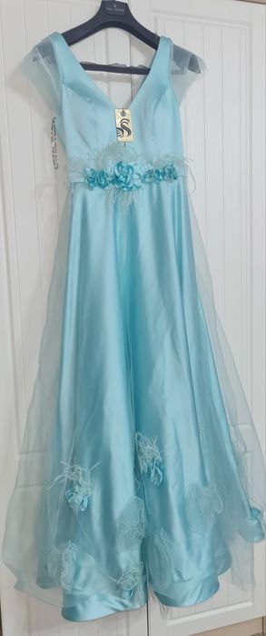 Платье продается