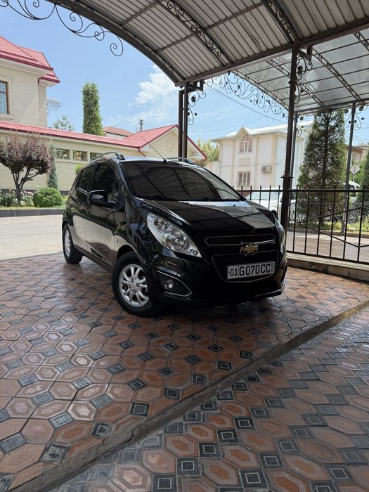 Arenda vikup Spark avtomat 4-pozitsiya