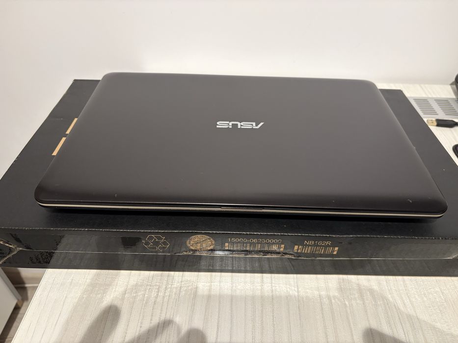 Laptop Asus i5, 15.6 inch