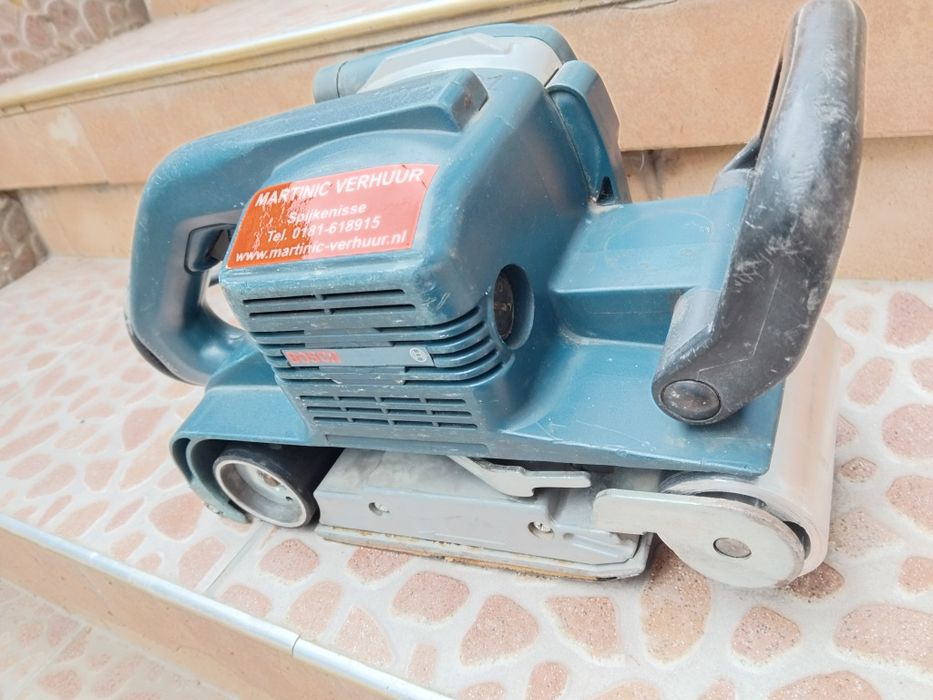 Bosch Professional Лентов Шлайф 1200Wata