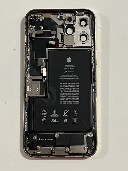 Carcasa Iphone 12 Pro Max Gold