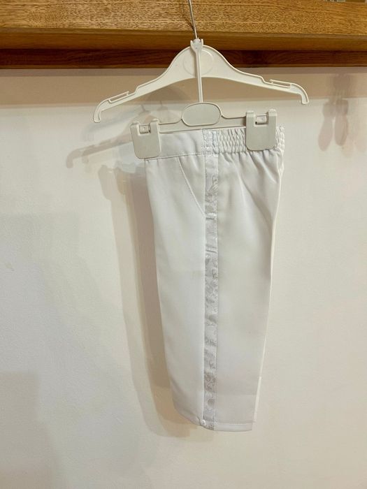 Costum elegant alb pentru băieți
