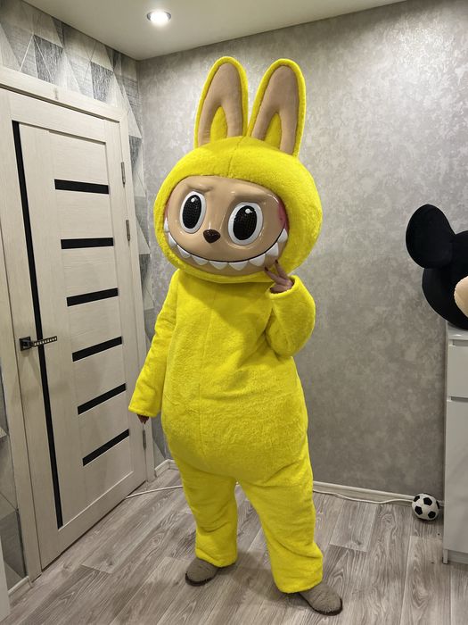 Лабубу ростовая кукла