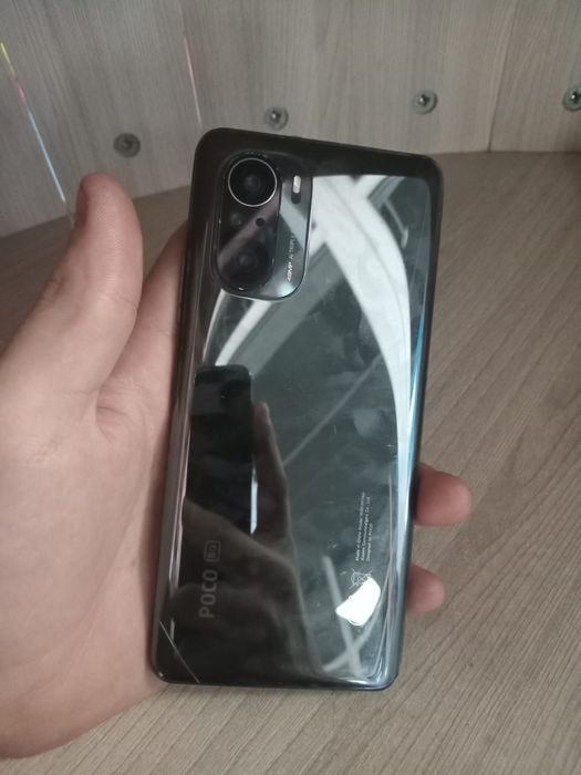 Продам Poco F3 5G