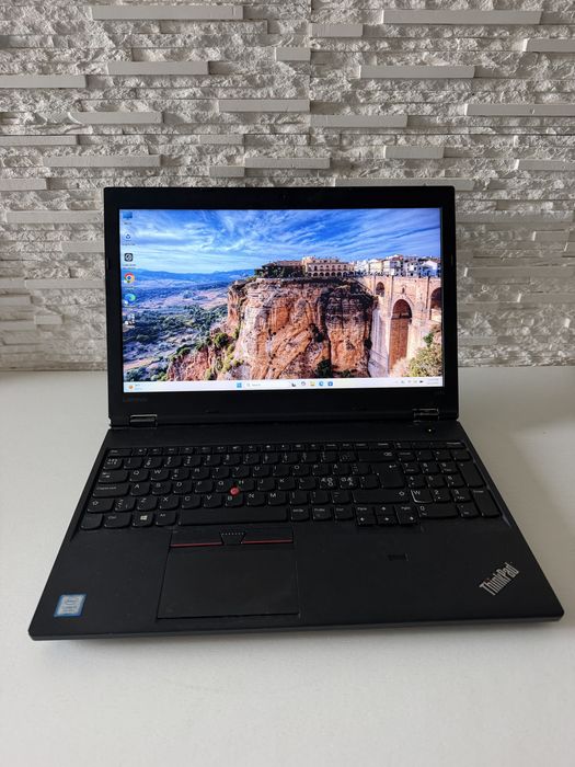 Laptop Lenovo ThinkPad L570- 15.6 FHD- core i5 - 8Gb ddr4 - 256 Gb Ssd - widows 11 - tst Iluminata