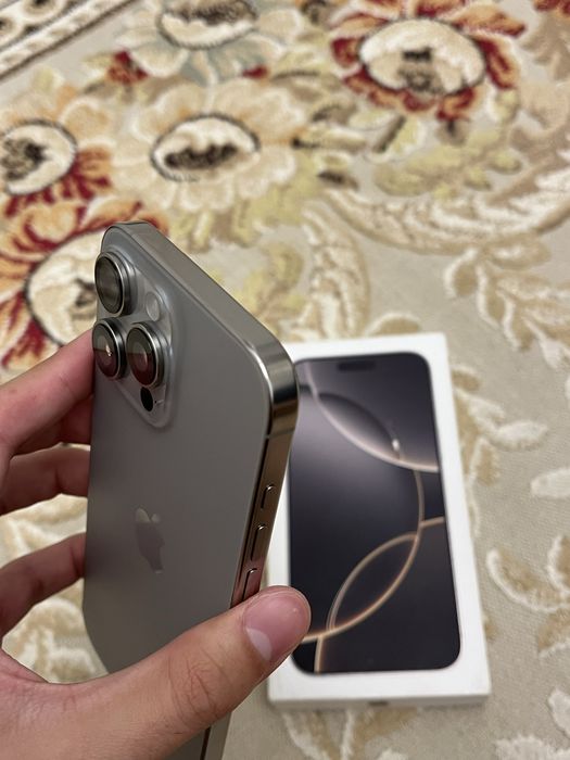 iPhone 16 pro max EAC 256gb natural titanium отличном состояние