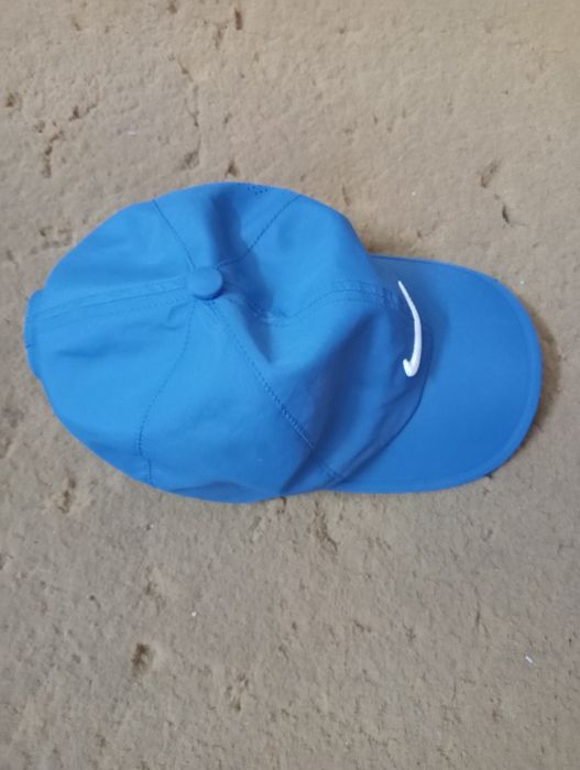 Продам лёгкую кепку.