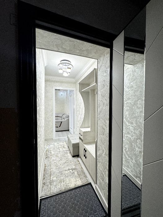 Chilonzor farxadski eski farxod toʻyxonasi yonida 1 xona 2 xona qlinga