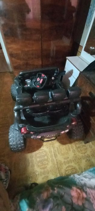 Б/У детская машинка Багги в отличном состоянии