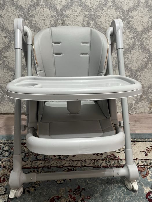 Продам стульчик для кормление