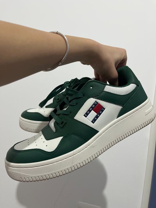 Adidasi tommy jeans
