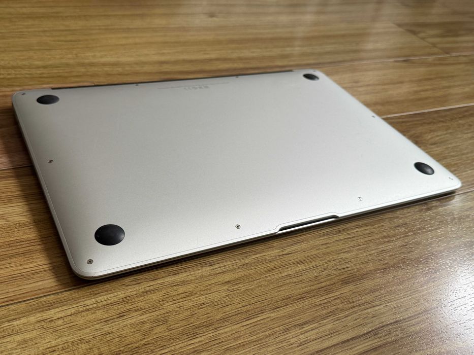 MacBook Air 13 2014`Core i5-4260U/128GB SSD/4GB RAM гр. София ...