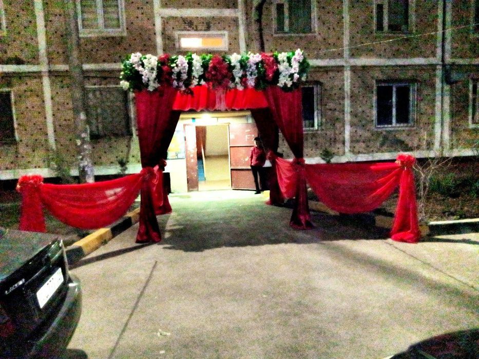 Tayyor biznis sotiladi afarmleniya bezaklari gullari sotiladi