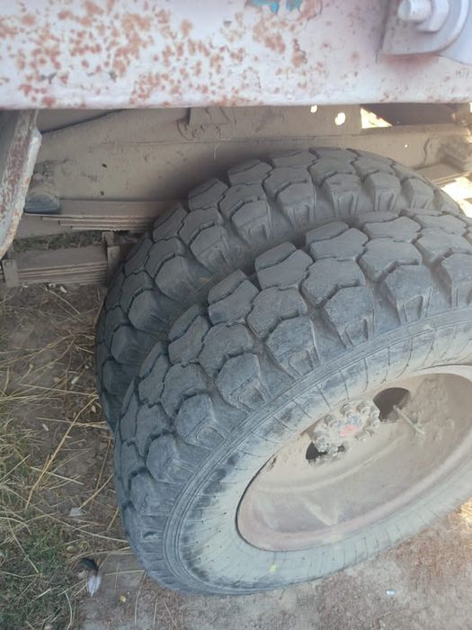 Продам газон самосвал