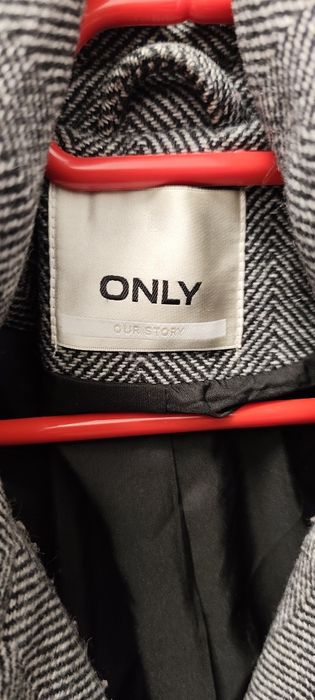 Palton damă ONLY mărimea L / XL
