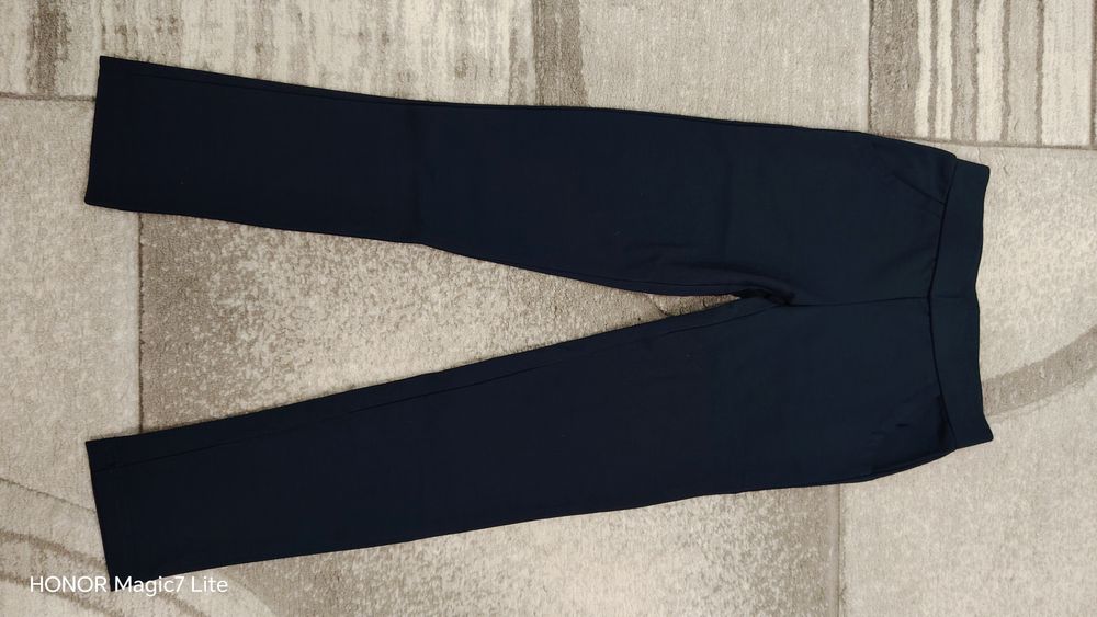 Colanți bleumarin cu buzunare