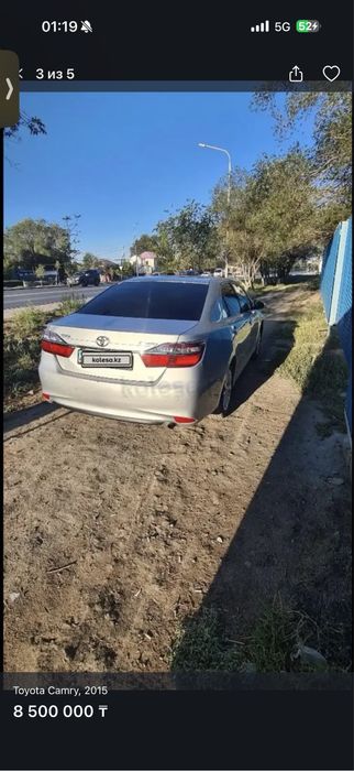 Машина Toyota Camry