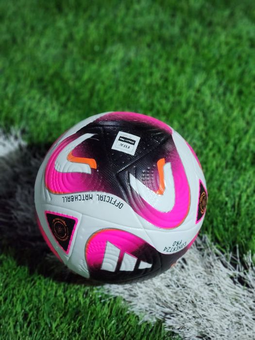 Продается мяч  Adidas Conext 24 Pro новый