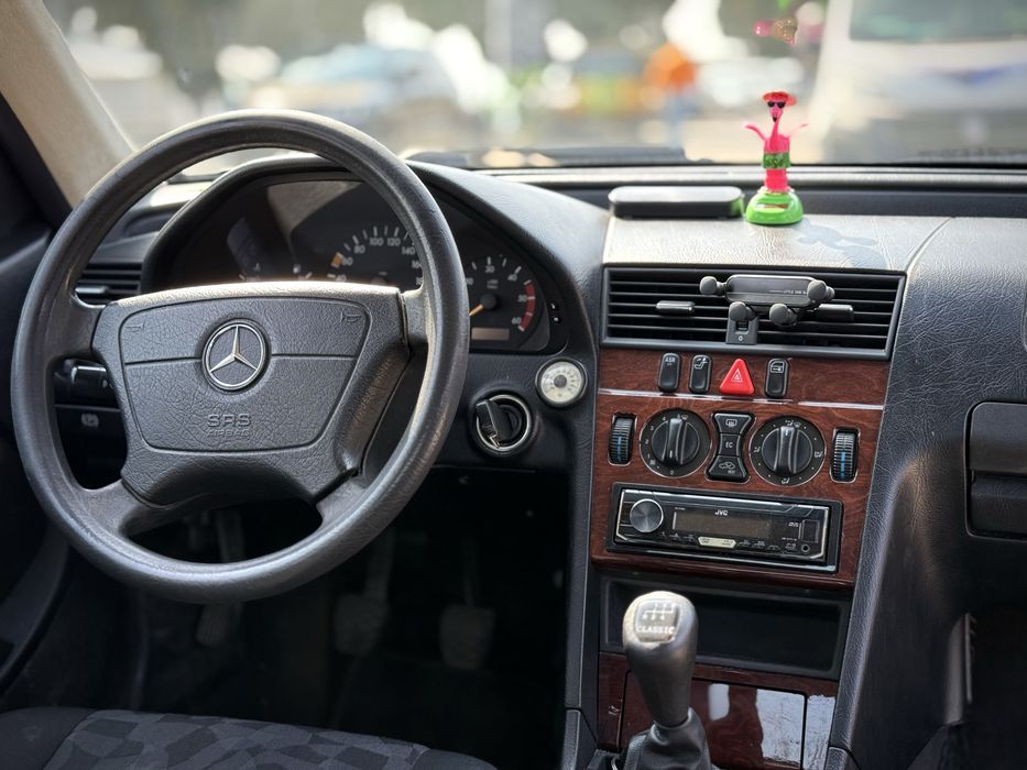 Mercedes W202 / 1999 / 2.2 CDI