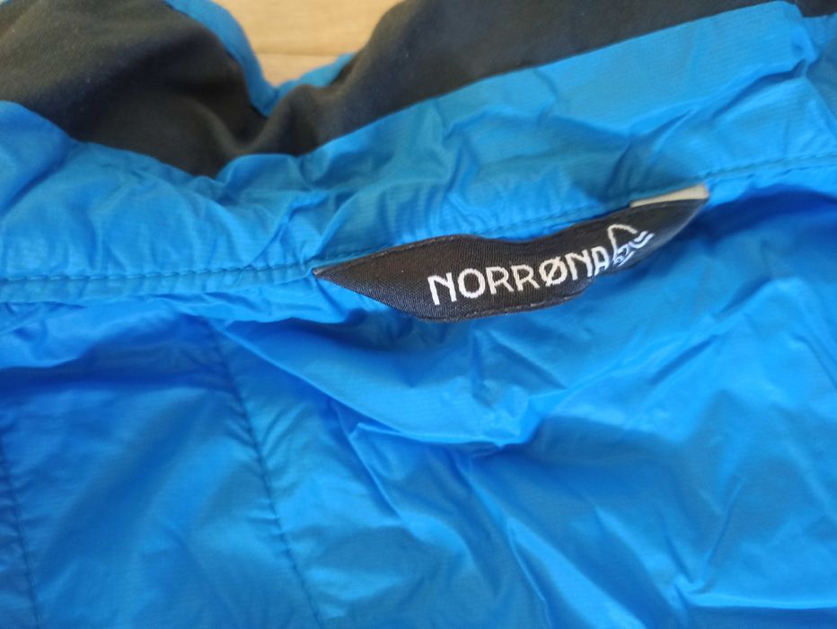 Мъжко/детско яке Norrona Falketind Цена 10 евро