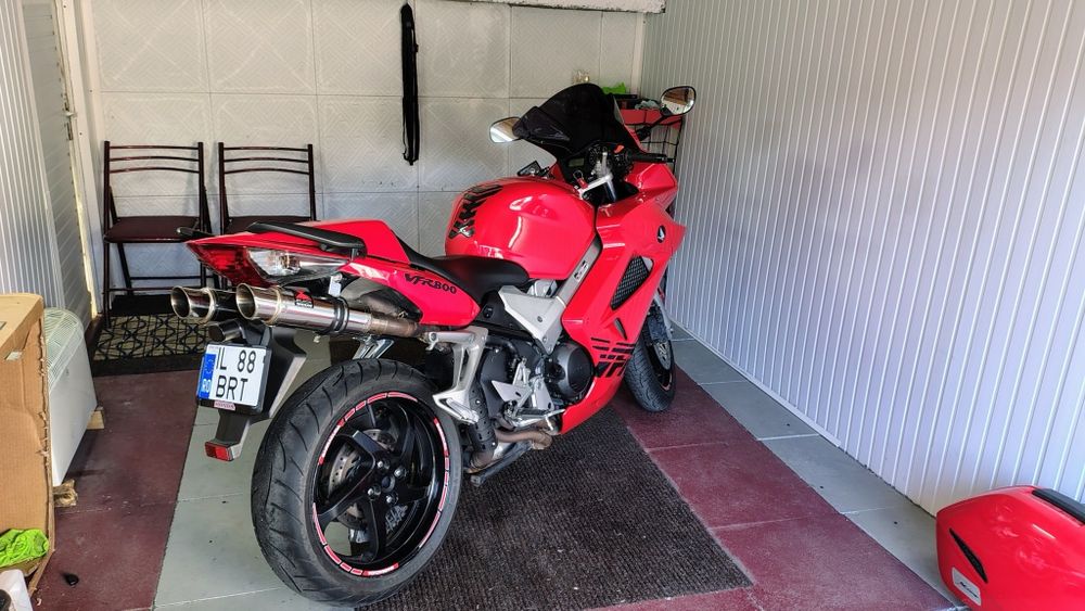 Honda vfr 800 vtec