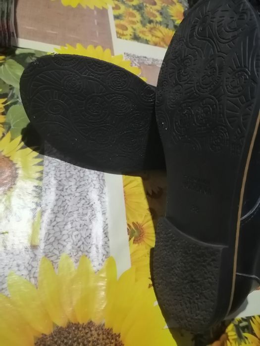 Дамски обувки и маратонки Karrimor Англия