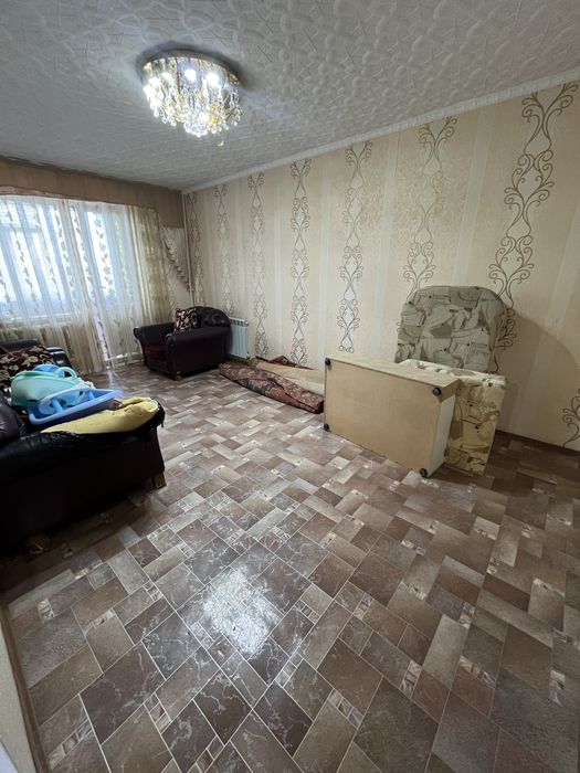 Продам 4 х комнатную квартиру