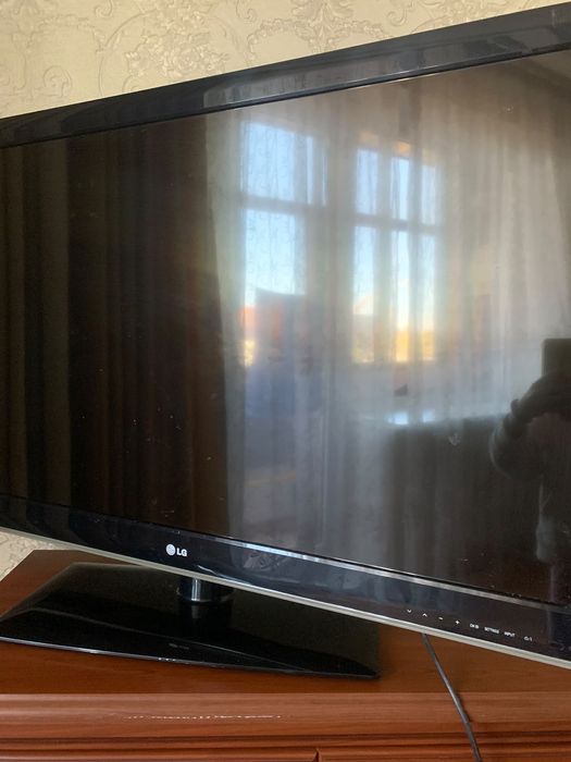 Продается Телевизор LG