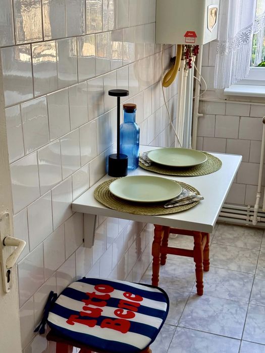 Inchiriez apartament 2 camere zona Albina